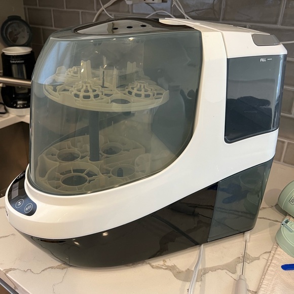 BabyBrezza Bottle Washer Pro: All In One Washer, Sterilizer, Dryer - Picture 3 of 13